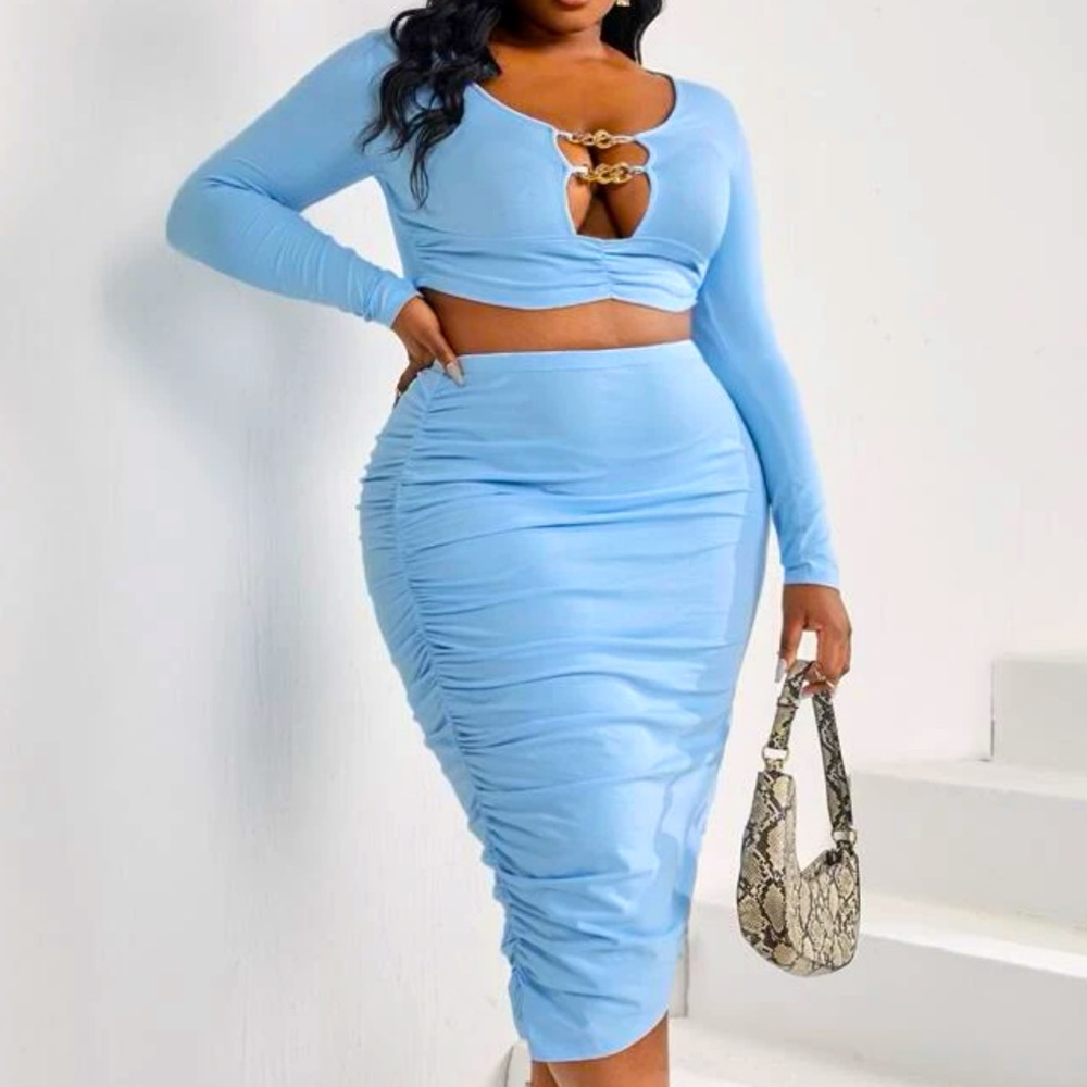 👸🏼Baby Blue Cut-Out Crop Top and Skirt👸🏼